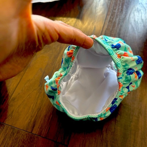 Green‎ Sprouts Baby Reusable Swim Diaper – 24M, Fish Print - Picture 3 of 3